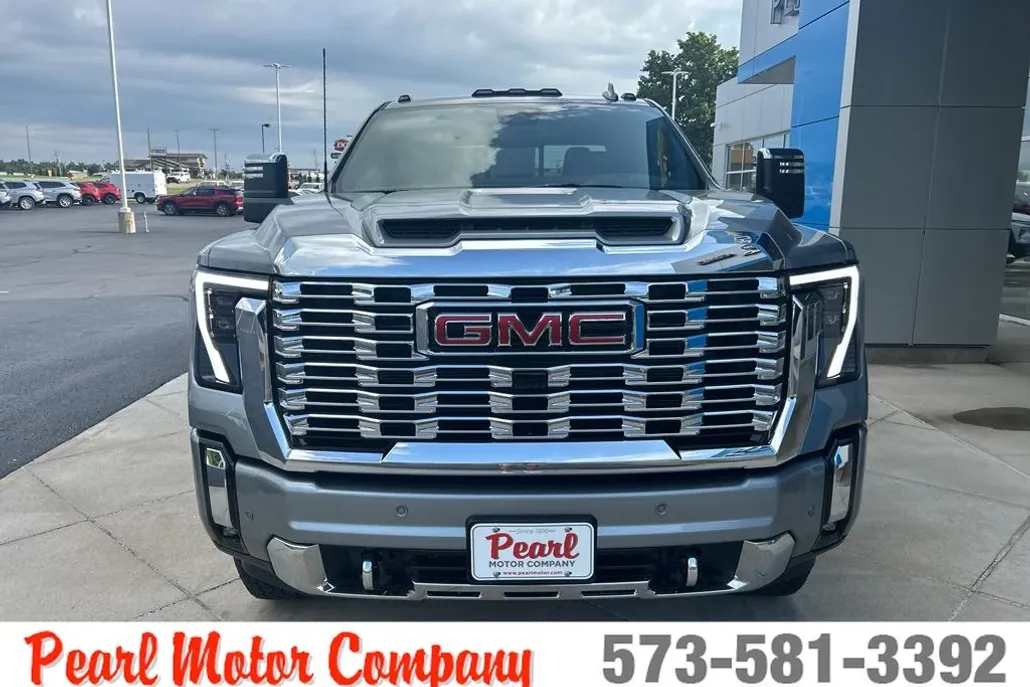 2025 Gmc Sierra 2500 HD Denali photo 1