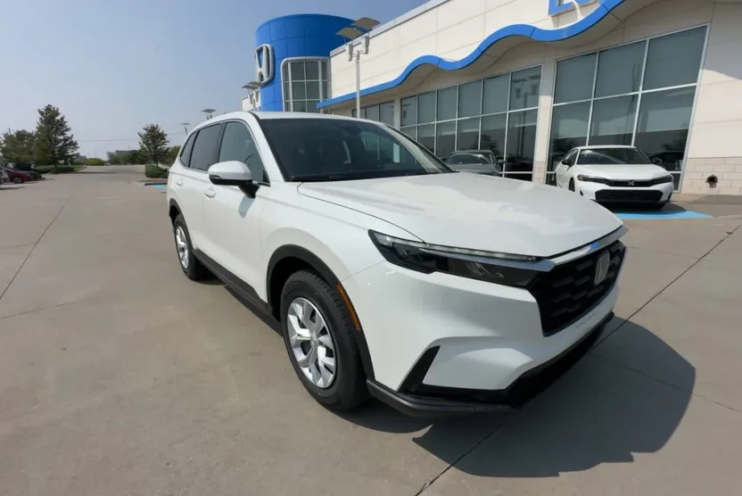 2026 Honda CR-V LX photo 1