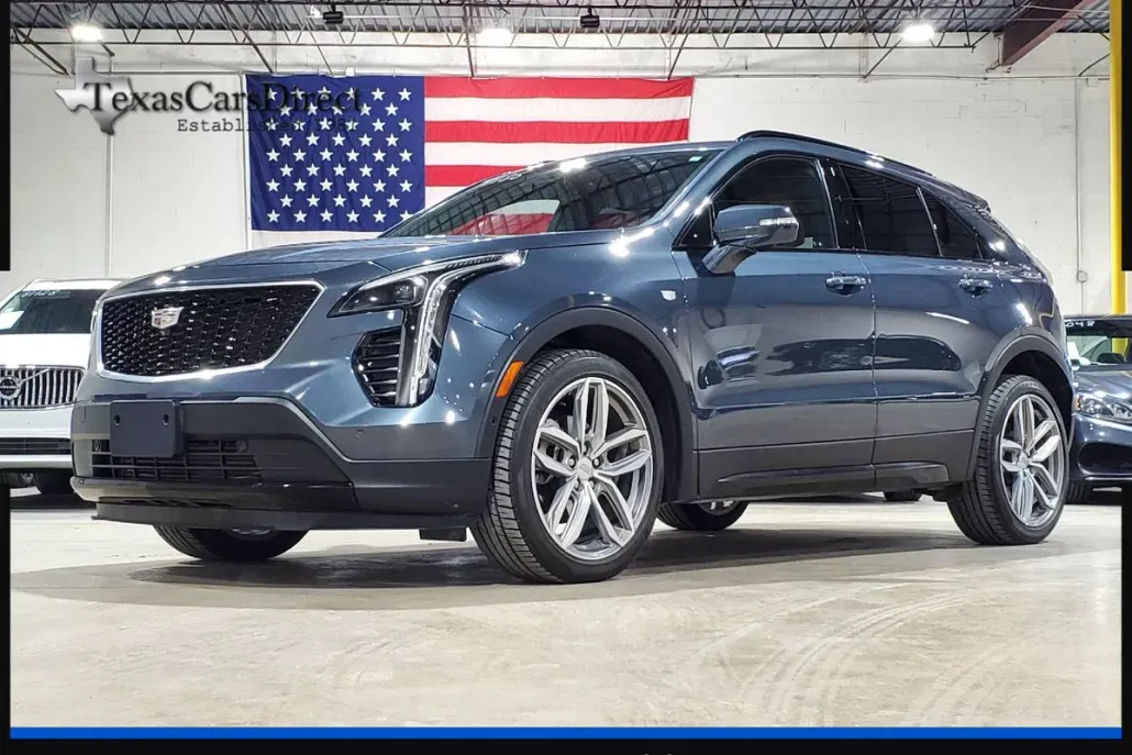 2019 Cadillac XT4 Sport photo 1
