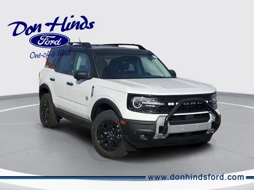 2025 Ford Bronco Sport Outer Banks photo 1