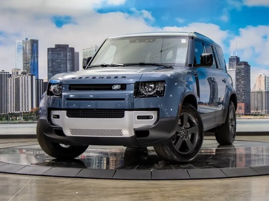 2025 Land Rover Defender 110 S photo 1