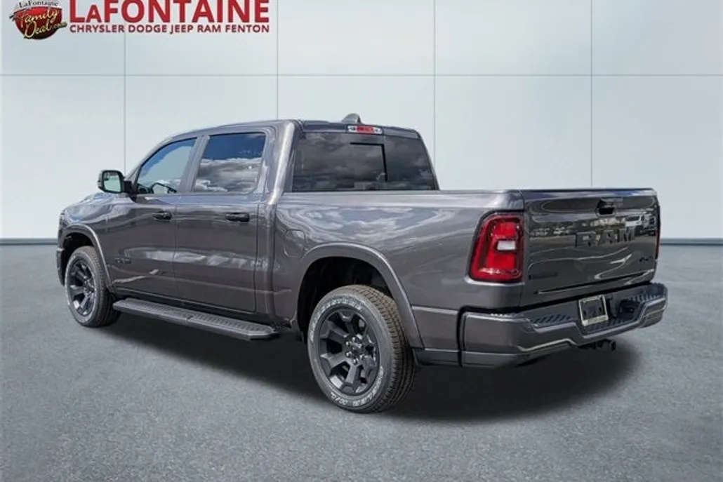2025 Ram 1500 Big Horn photo 1