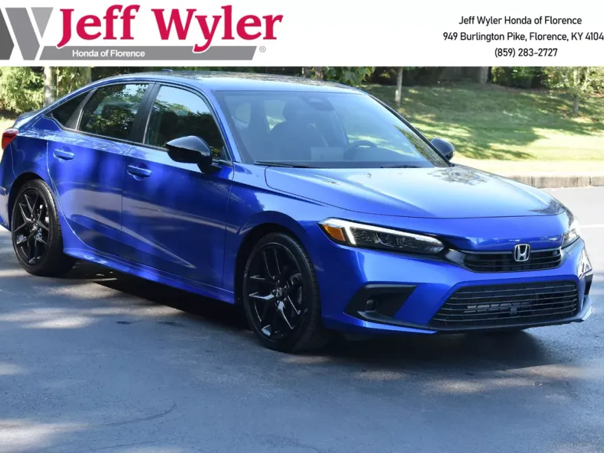 2023 Honda Civic Sport photo 1