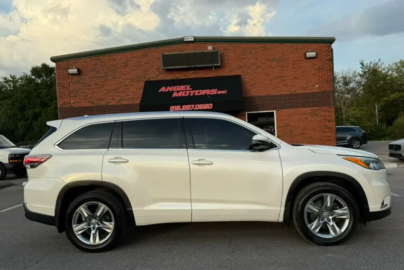 2014 Toyota Highlander Base Hybrid photo 1
