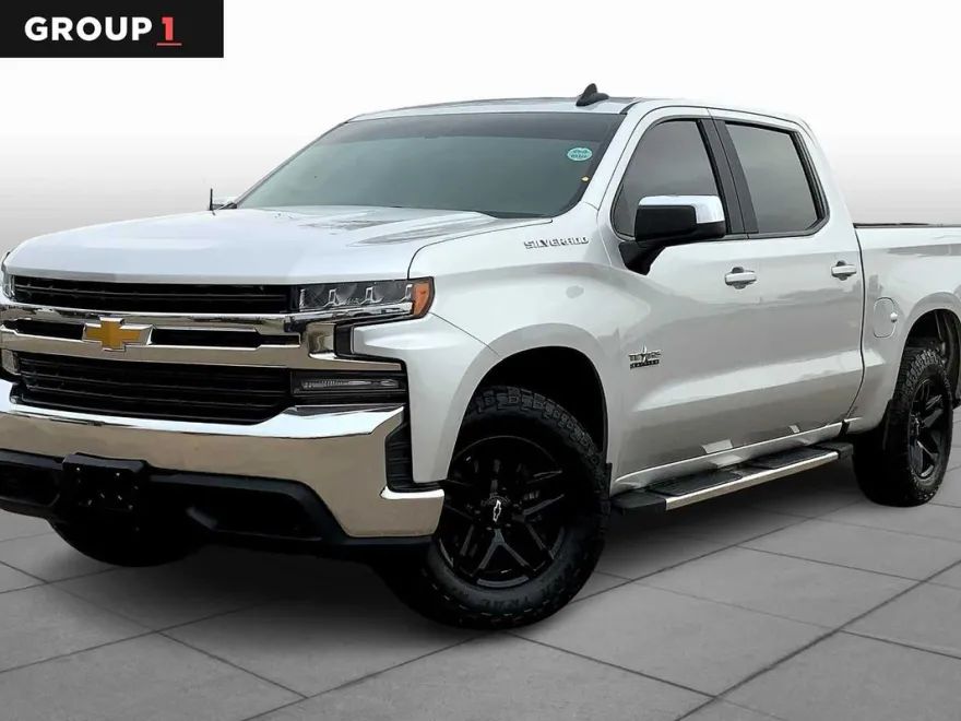 2020 Chevrolet Silverado 1500 LT photo 1
