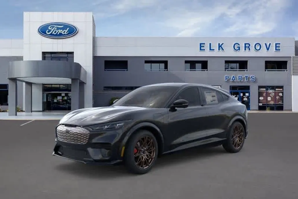 2025 Ford Mustang Mach-E GT photo 1