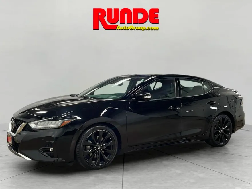 2019 Nissan Maxima SR photo 1