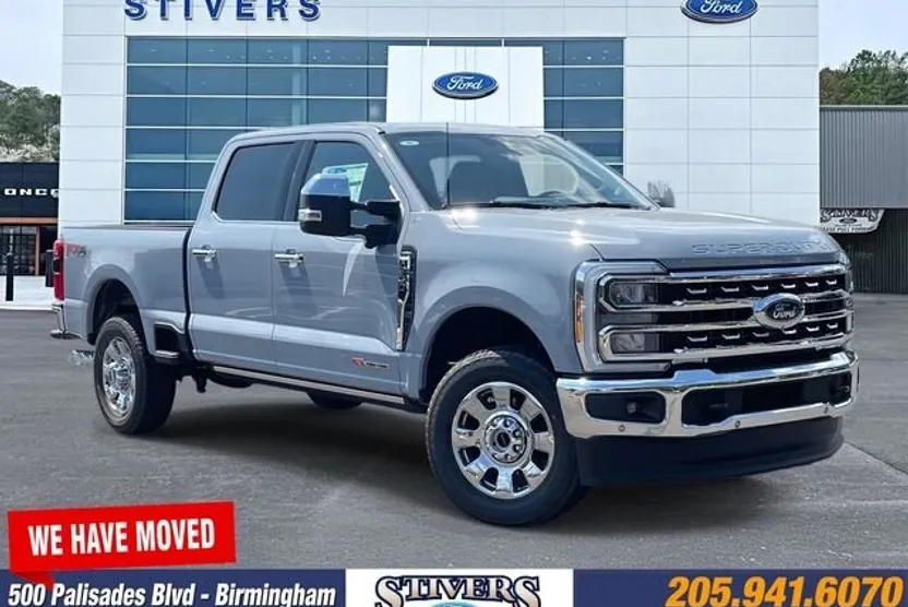 2026 Ford F-350 Lariat photo 1