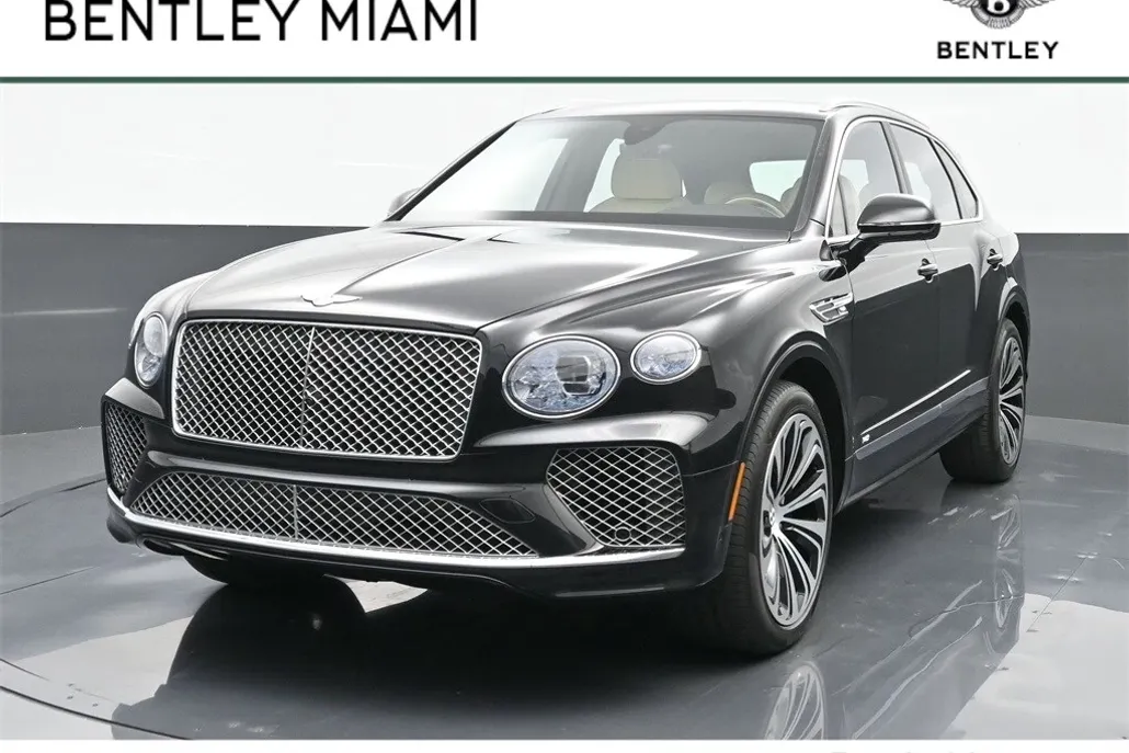 2022 Bentley Bentayga V8 photo 1