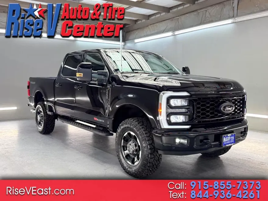 2025 Ford F-250 Lariat Tremor photo 1