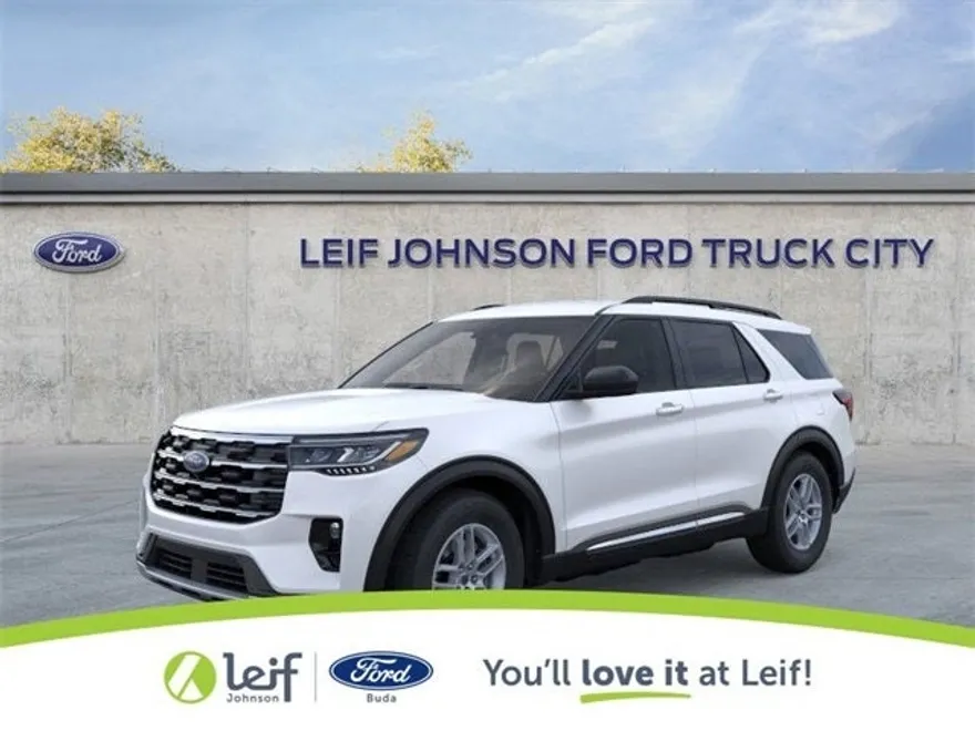 2025 Ford Explorer photo 1