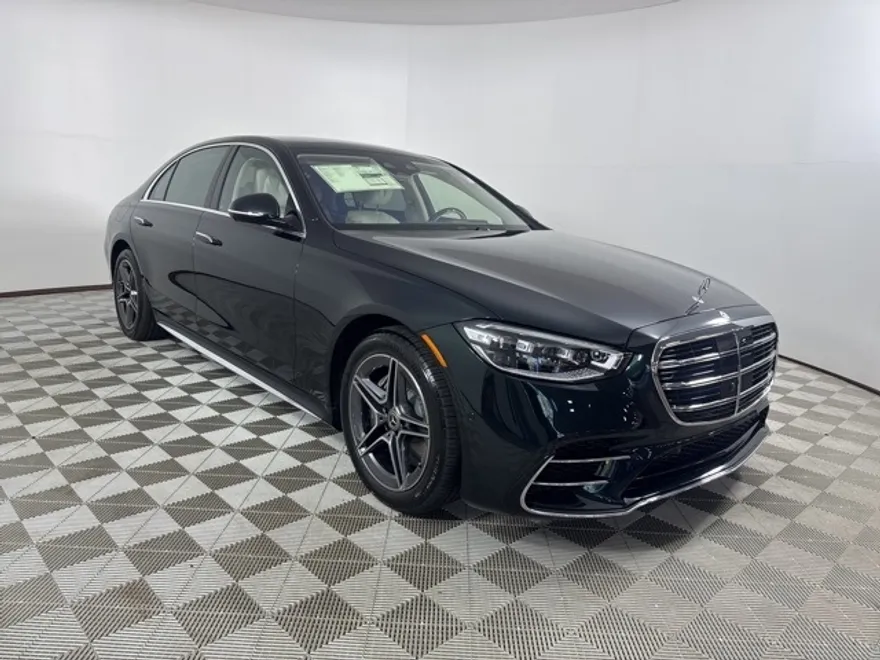 2026 Mercedes Benz S 580 4MATIC photo 1