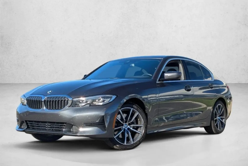 2021 Bmw 330e Sedan photo 1