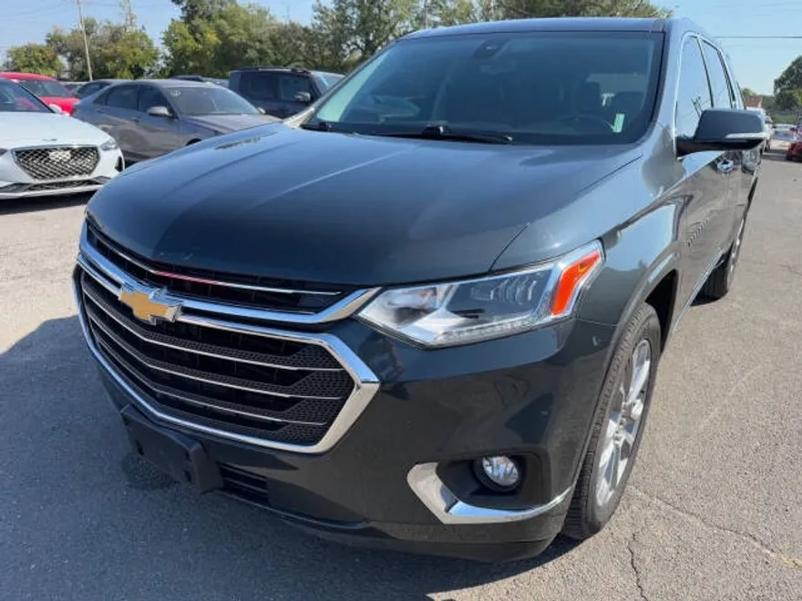 2019 Chevrolet Traverse Premier photo 1