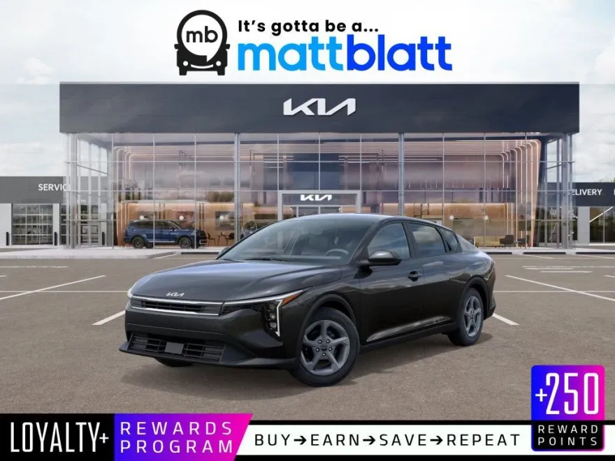 2025 Kia K4 LXS photo 1