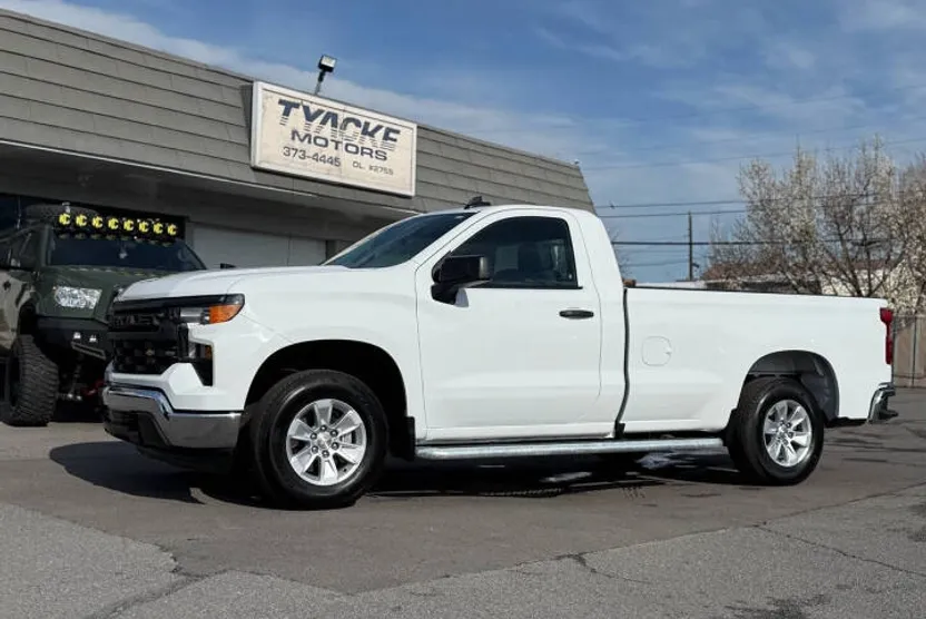2024 Chevrolet Silverado 1500 Work Truck photo 1