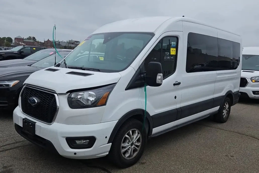 2024 Ford Transit Passenger XLT photo 1