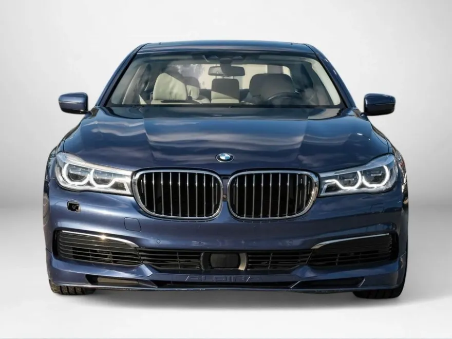2019 Bmw B7 photo 1