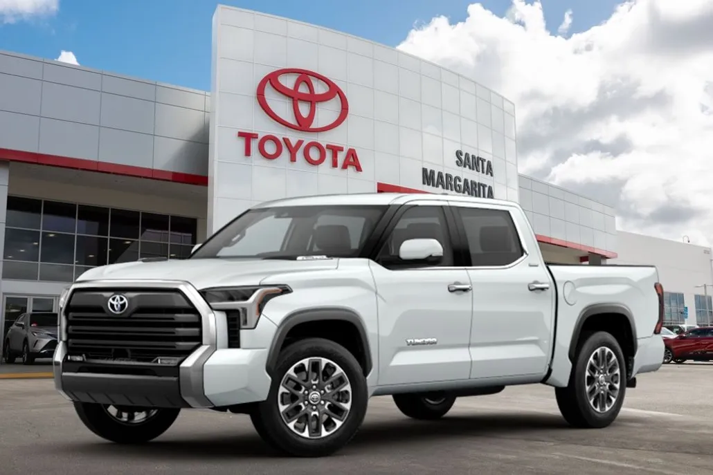 2025 Toyota Tundra Limited CrewMax photo 1