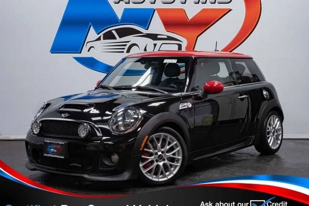 2013 Mini Cooper Hardtop John Cooper Works photo 1