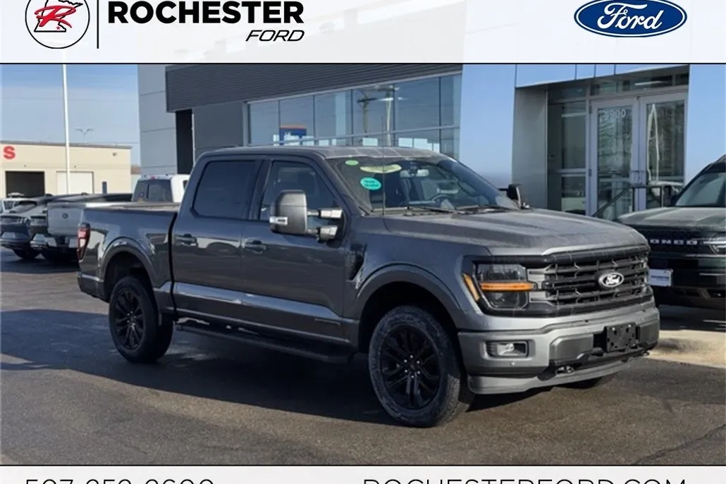 2025 Ford F-150 XLT photo 1