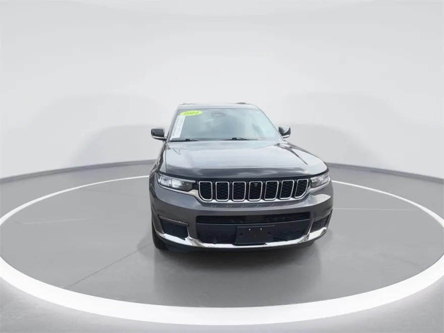 2024 Jeep Grand Cherokee Limited photo 1