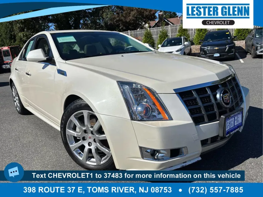 2013 Cadillac CTS Luxury Sedan photo 1
