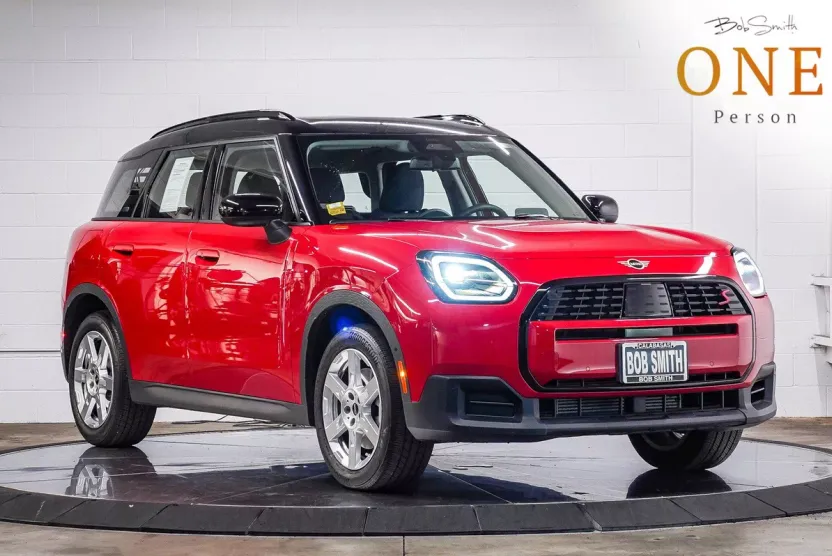 2025 Mini Countryman S ALL4 photo 1
