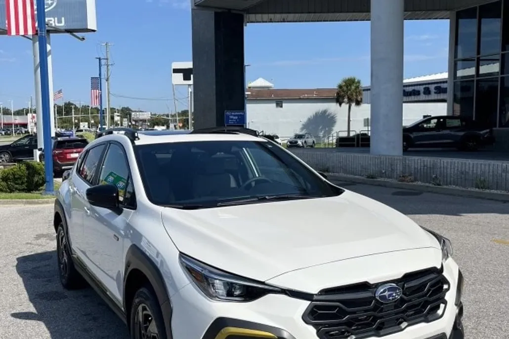 2025 Subaru Crosstrek Sport photo 1