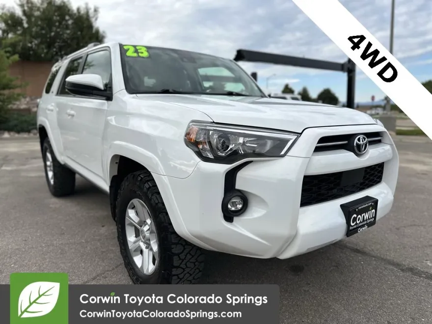 2023 Toyota 4Runner SR5 photo 1