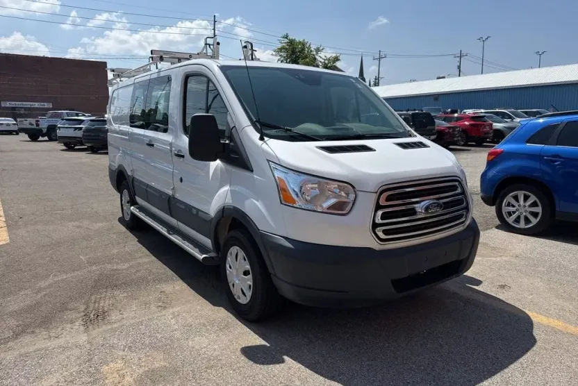 2019 Ford Transit photo 1