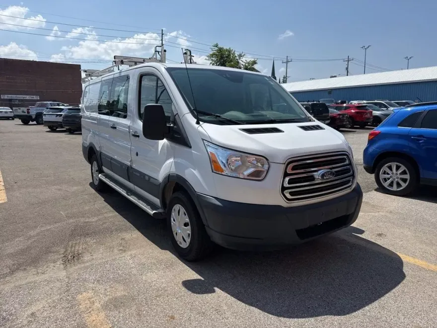 2019 Ford Transit photo 1