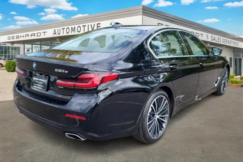 2022 Bmw 530e 530xe photo 1