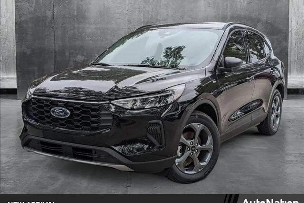 2025 Ford Escape ST-Line photo 1