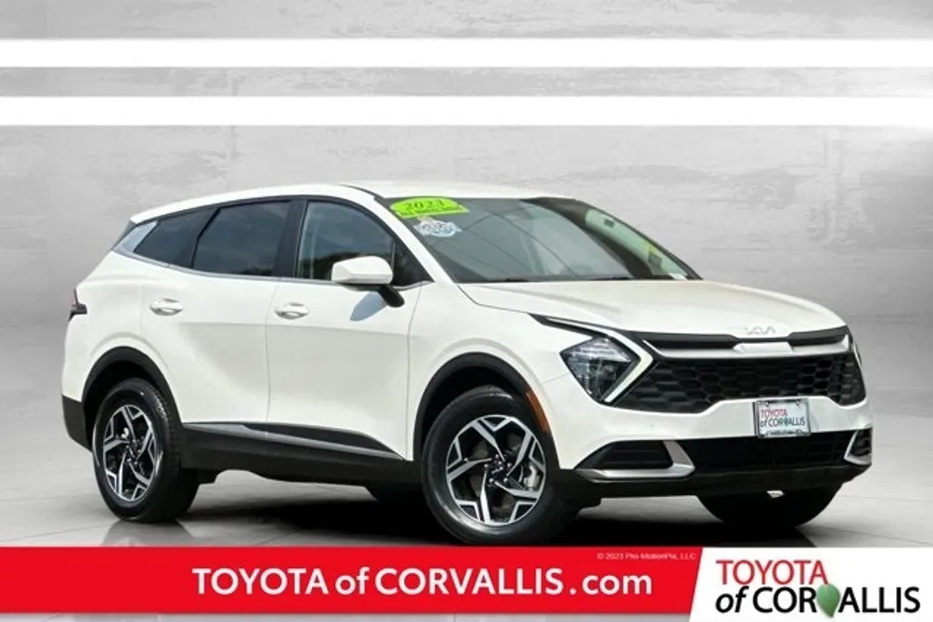 2023 Kia Sportage LX photo 1