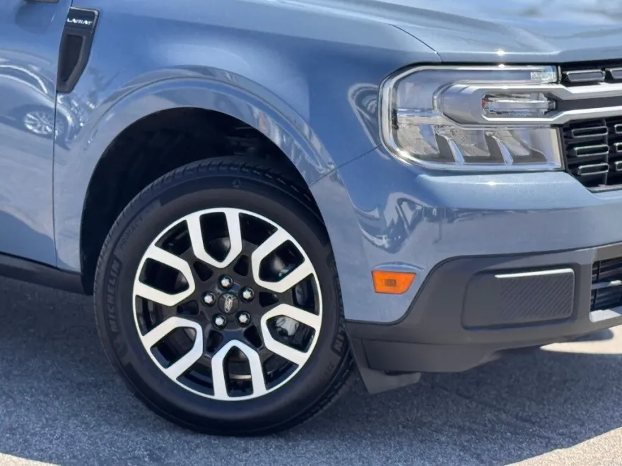 2024 Ford Maverick Lariat photo 4