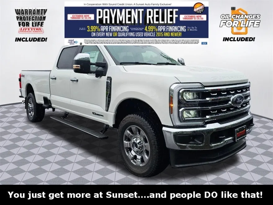2025 Ford F-350 Lariat photo 1