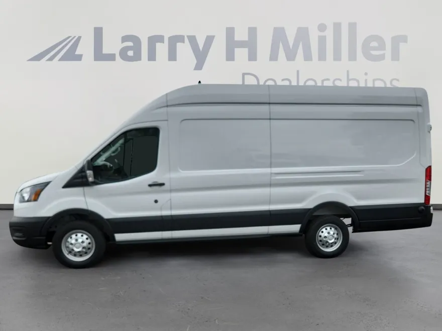 2025 Ford Transit Cargo Van photo 1