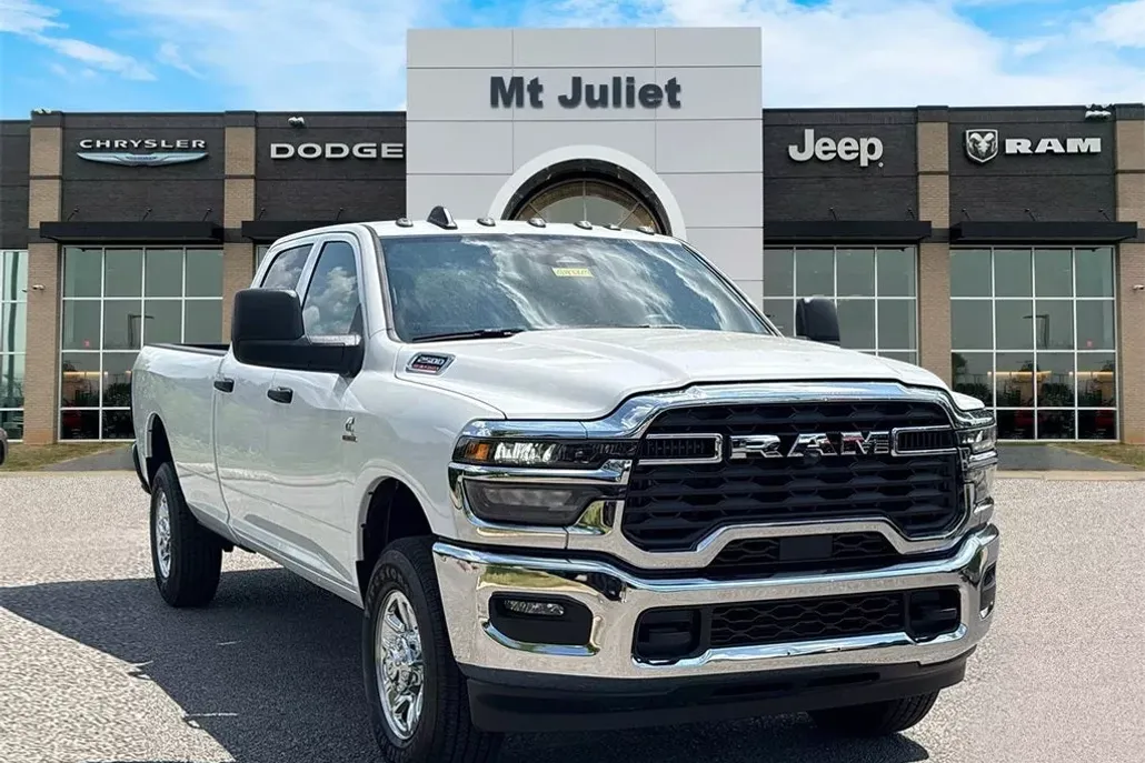 2025 Ram 2500 Tradesman photo 1