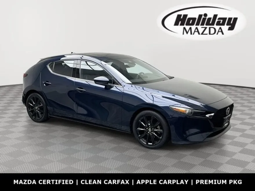 2020 Mazda Mazda3 Hatchback Premium photo 1