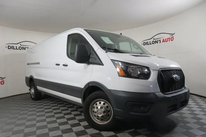 2022 Ford Transit photo 1
