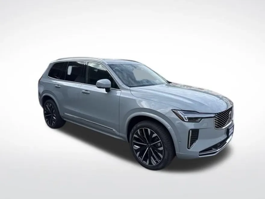 2026 Volvo XC90 photo 1