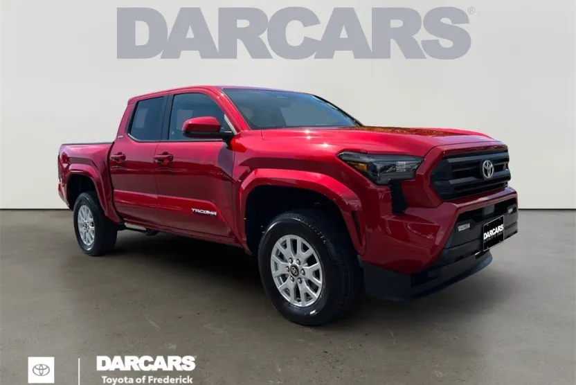 2025 Toyota Tacoma SR5 photo 1