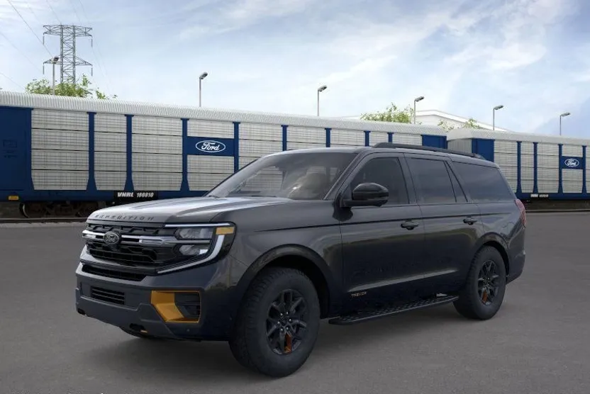 2025 Ford Expedition photo 1