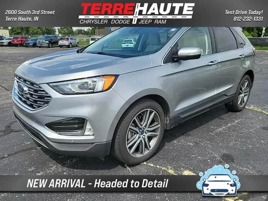 2020 Ford Edge Titanium photo 1