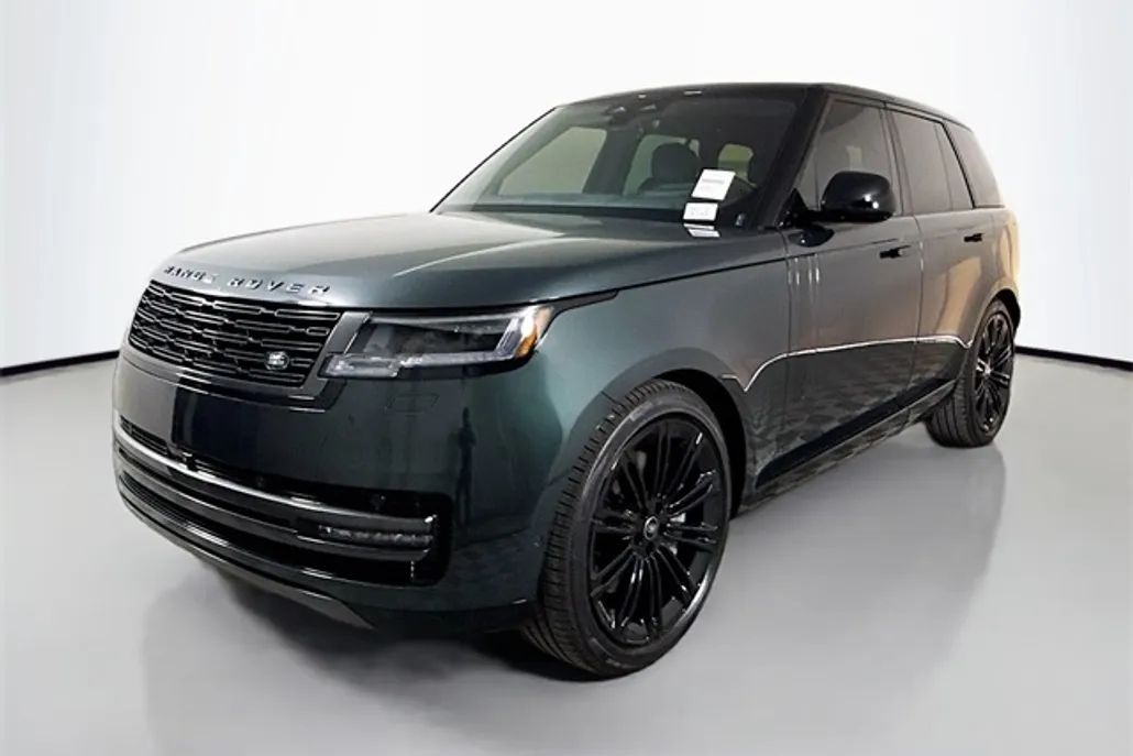 2025 Land Rover Range Rover SE photo 1