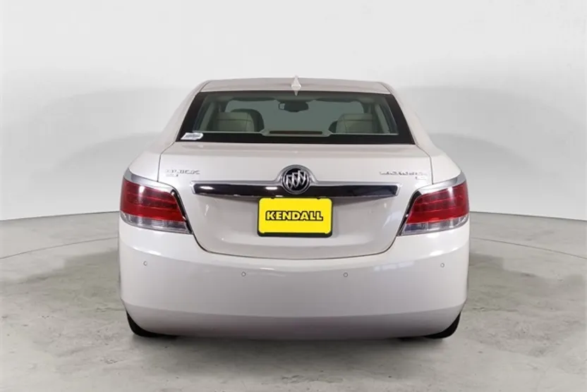 2010 Buick LaCrosse CXL photo 1