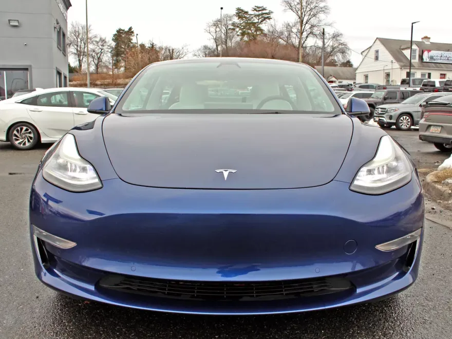 2022 Tesla Model 3 Performance photo 2