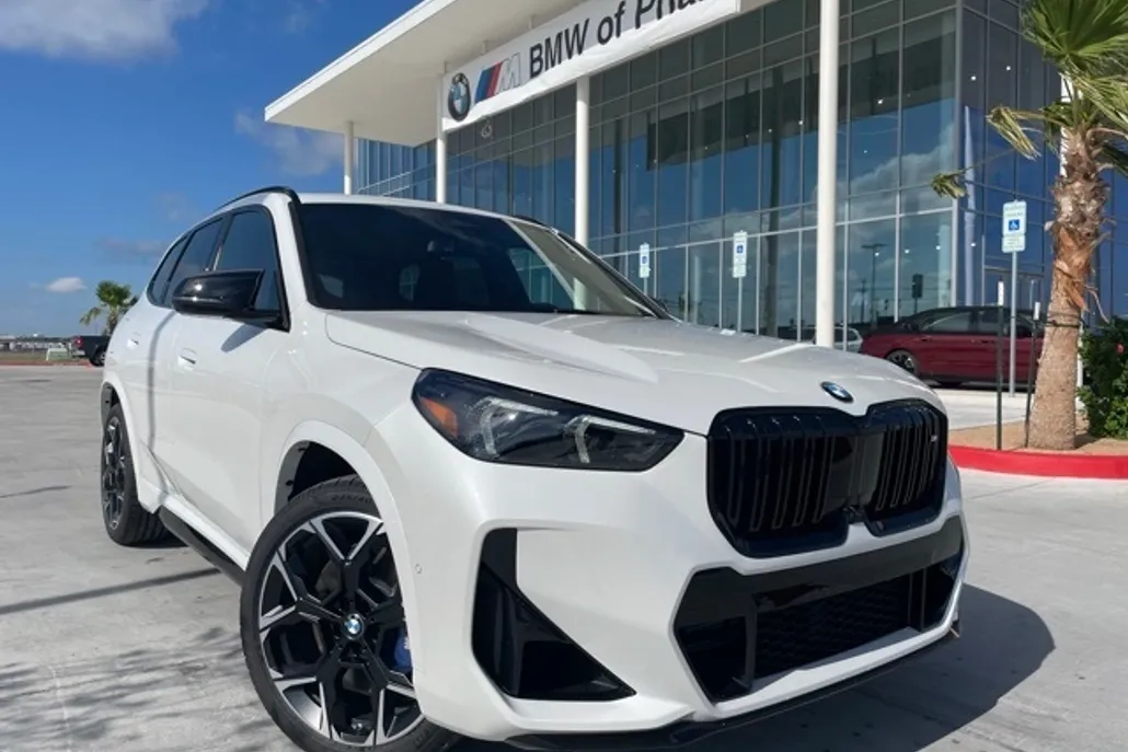 2025 Bmw X1 M35i photo 1