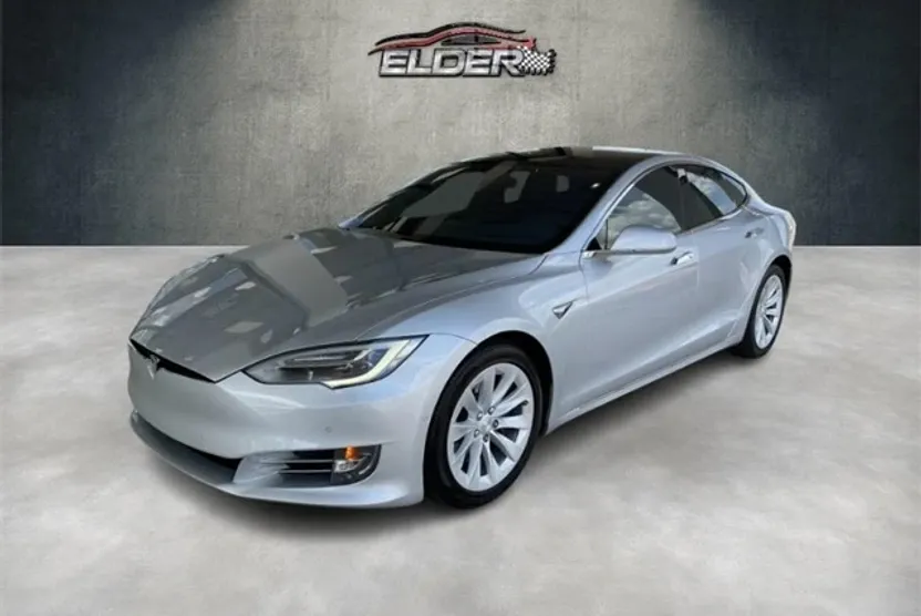 2017 Tesla Model S 75 photo 1